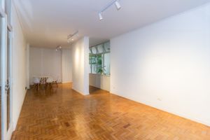 Image 39 - 856829