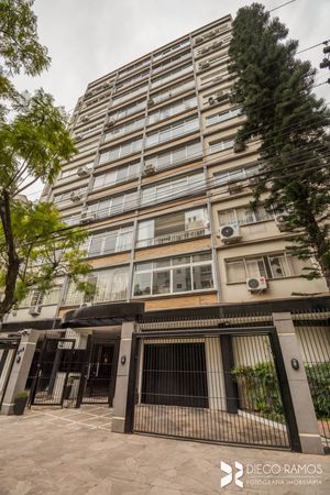 Image 18 - 828397
