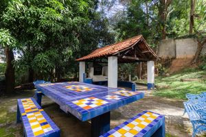 Image 35 - 876526
