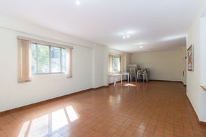 Image 42 - 876526