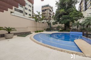 Image 15 - 421