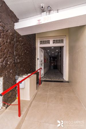 Image 10 - 4222