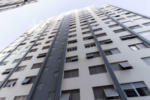 Image 11 - 929793