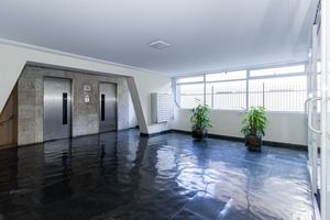 Image 14 - 929793