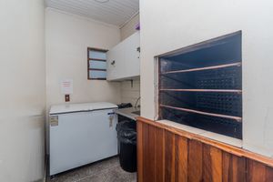 Image 35 - 880773