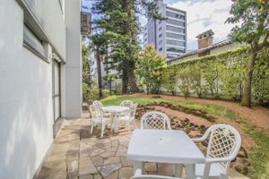 Image 5 - 423