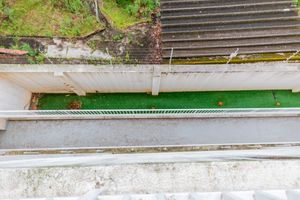Image 64 - 929960