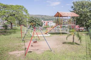 Image 3 - 4239