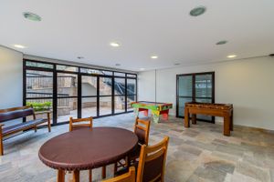 Image 42 - 676903