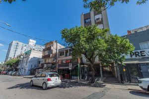 Image 15 - 262576