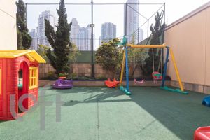 Image 37 - 43019