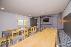 Image 5 - 431