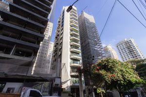 Image 60 - 851611