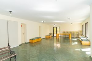 Image 47 - 883975