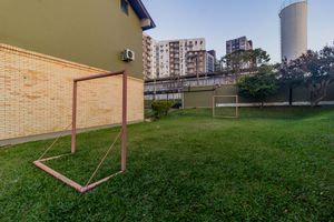 Image 47 - 882144