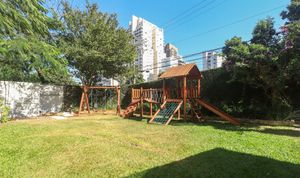 Image 21 - 323829