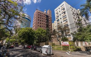 Image 29 - 213606