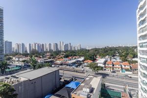 Image 32 - 892574