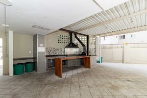 Image 35 - 881776
