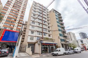 Image 2 - 44250
