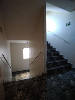 Image 7 - 44421