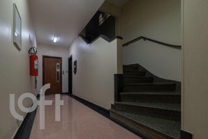 Image 3 - 44489