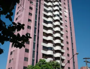 Image 69 - 809130