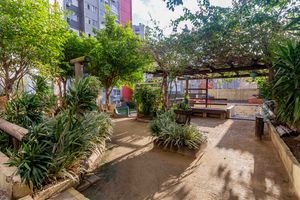 Image 35 - 204668