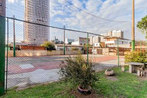 Image 44 - 204668