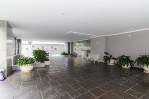 Image 45 - 868838