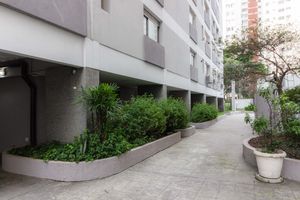 Image 46 - 868838