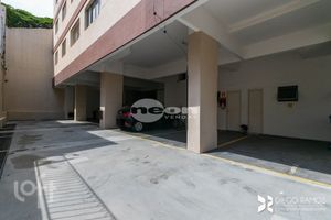 Image 10 - 44666