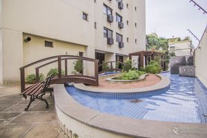 Image 11 - 447