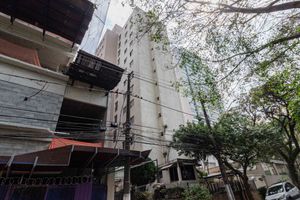 Image 26 - 898582