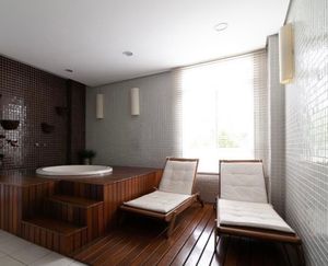 Image 11 - 45424