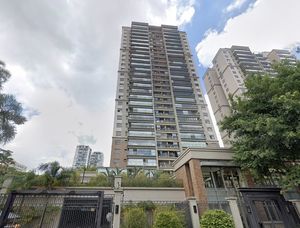 Image 39 - 899685