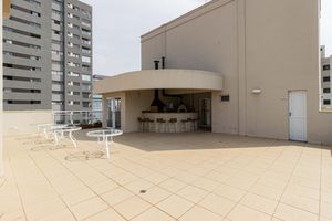 Image 38 - 929236