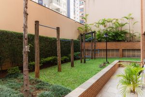 Image 62 - 867982