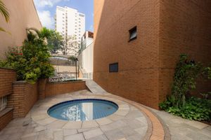 Image 63 - 867982