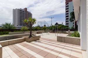 Image 38 - 931714
