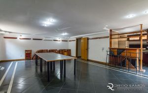 Image 58 - 195147