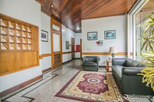 Image 3 - 4590