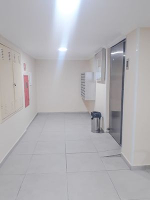 Image 33 - 45967