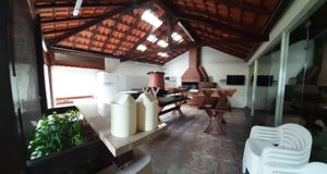Image 38 - 885625