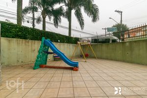 Image 17 - 46014