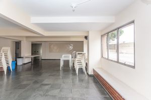 Image 40 - 315980