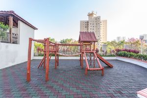 Image 37 - 718073