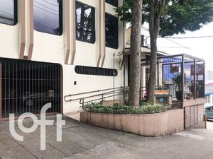 Image 4 - 46210