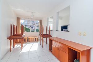 Image 43 - 928377
