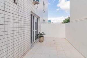 Image 47 - 928377